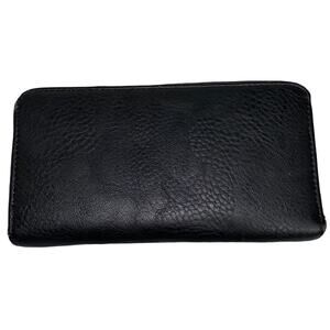 Zippered Wallet Black Pebble Faux Leather